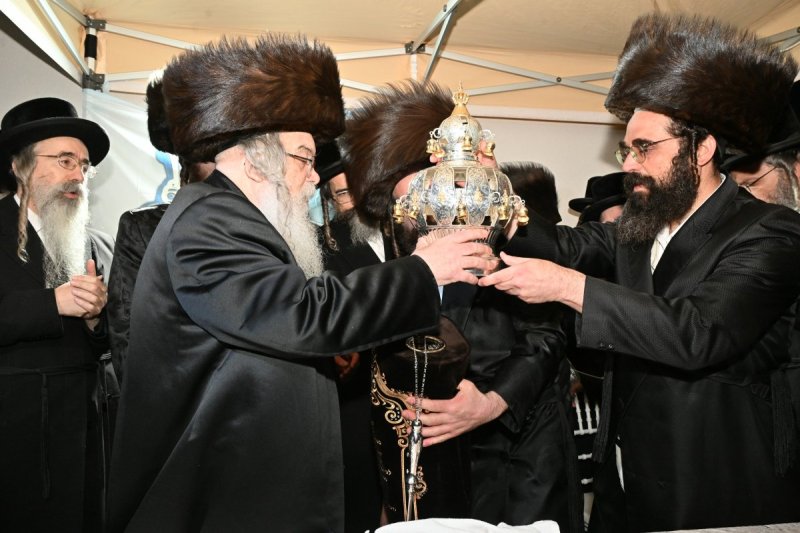 באדיבות המצלם