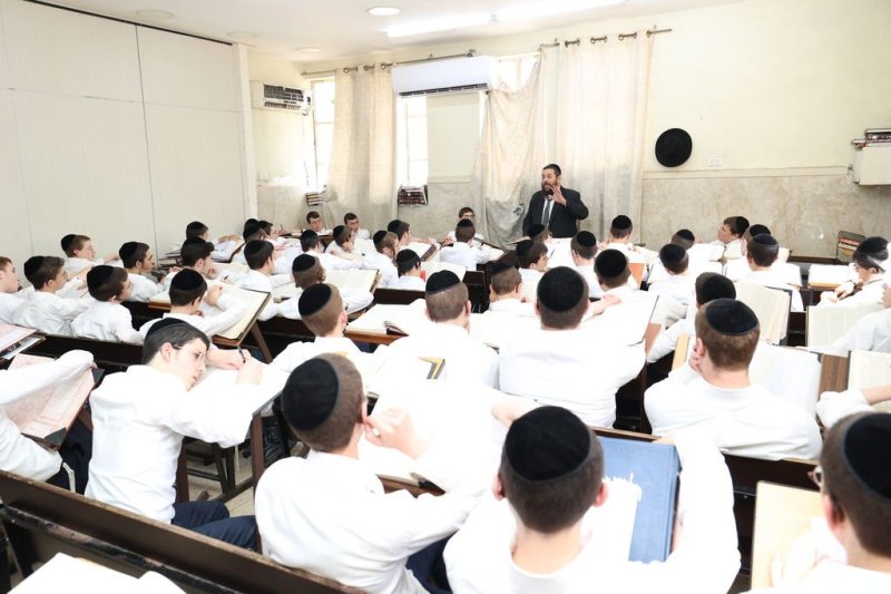 באדיבות המצלם