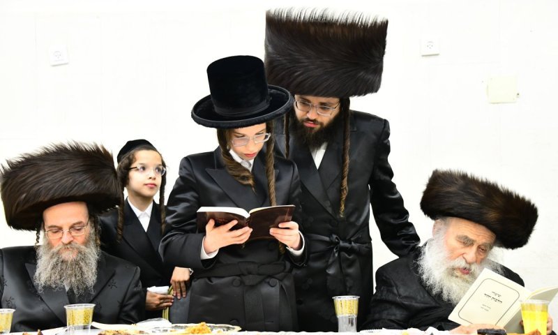 שמחת בר המצווה לנין הצדיק גאב"ד מאקאווא