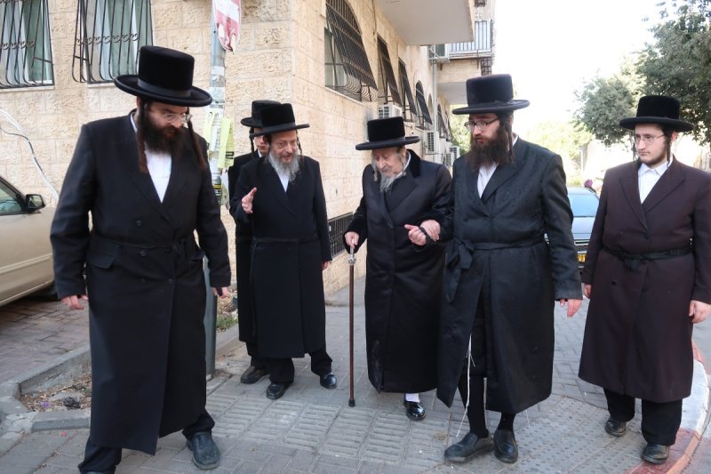 באדיבות המצלם