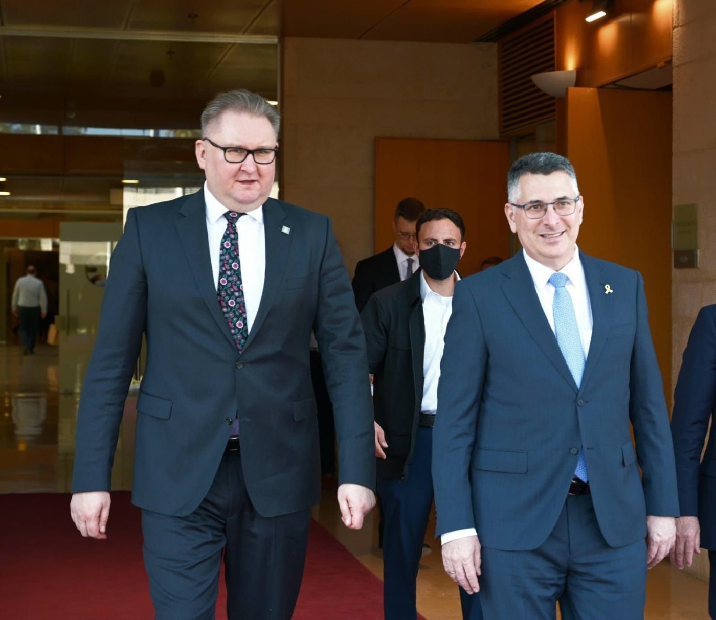 אסי אפרתי ואבי חיון, משרד החוץ