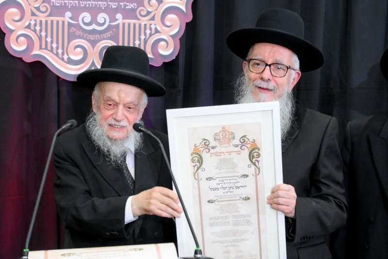 באדיבות המצלם