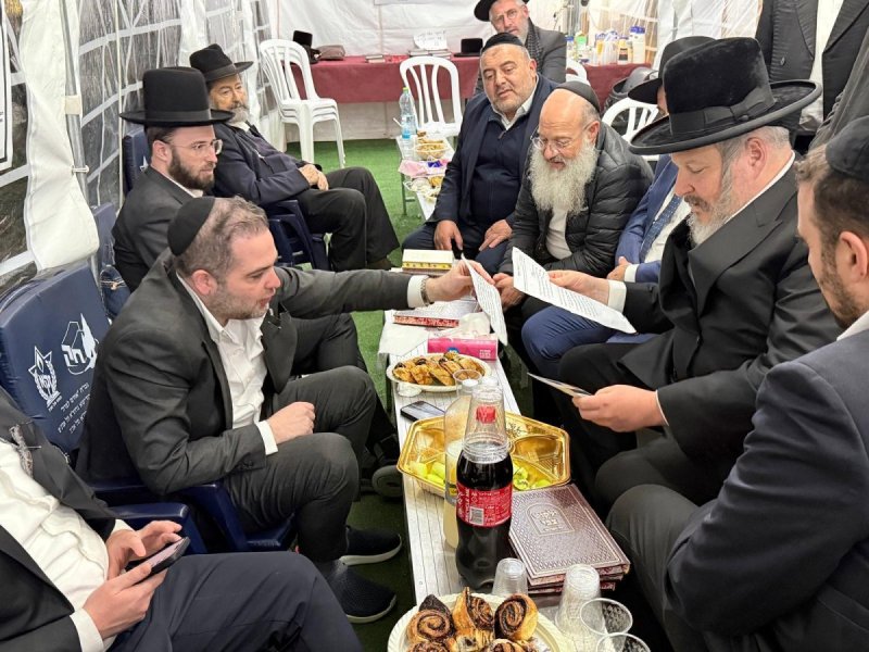 באדיבות המצלם