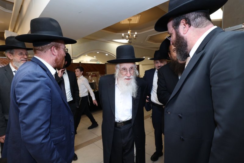 שמוליק קורלנסקי