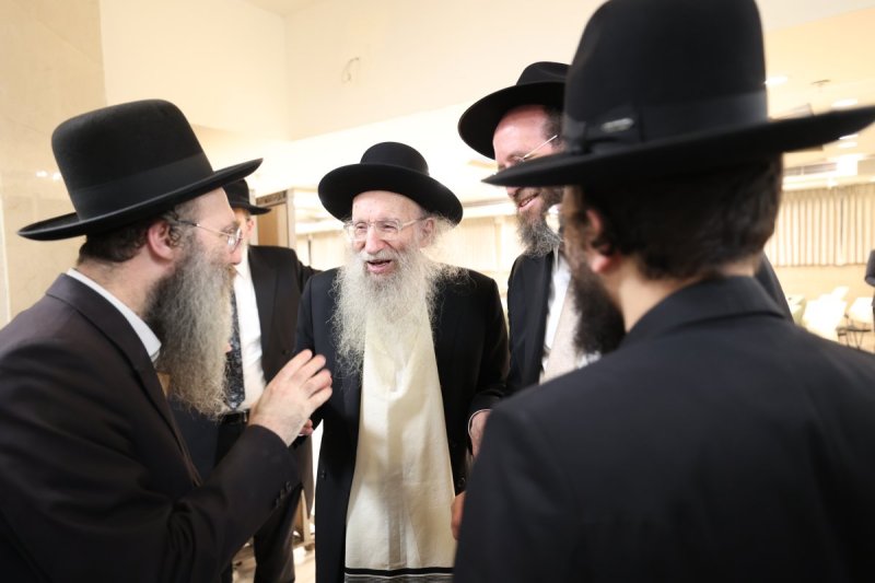 שמוליק קורלנסקי