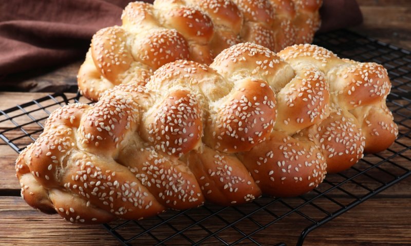 סגולה לפרנסה: המתכון הכי נדיר לחלות &ndash; עם הדרכה מפורטת לחלת מפתח