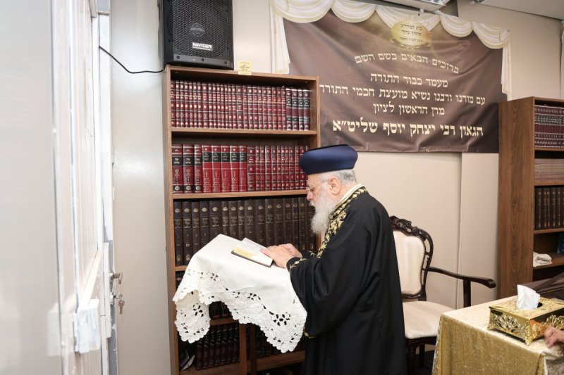 דוד ארזני