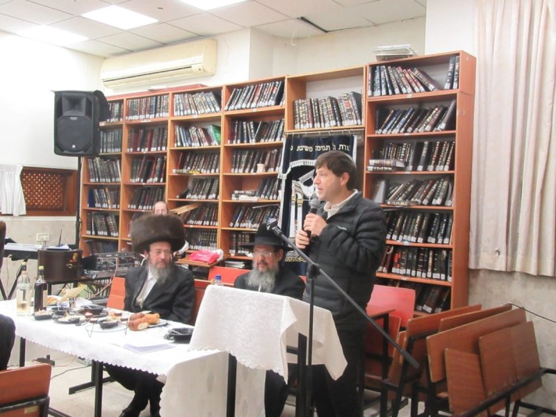 באדיבות המצלם