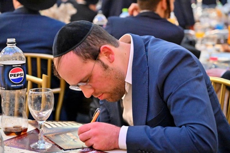 יהושע פרוכטר