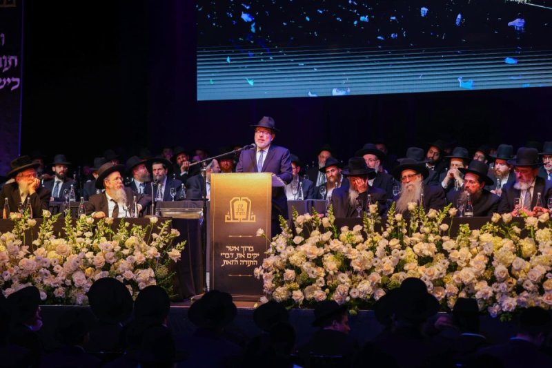 דניאל נפוסי ומאיר זלזניק