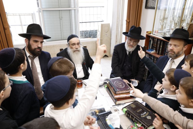 שמוליק קורלנסקי