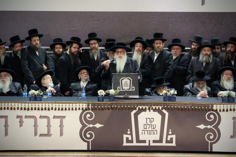דניאל נפוסי ומאיר זלזניק