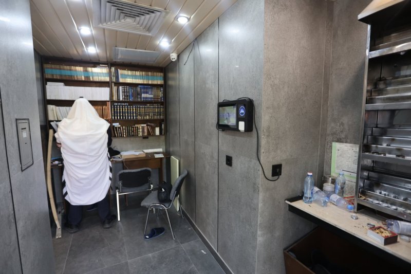 מרדכי לובעצקי