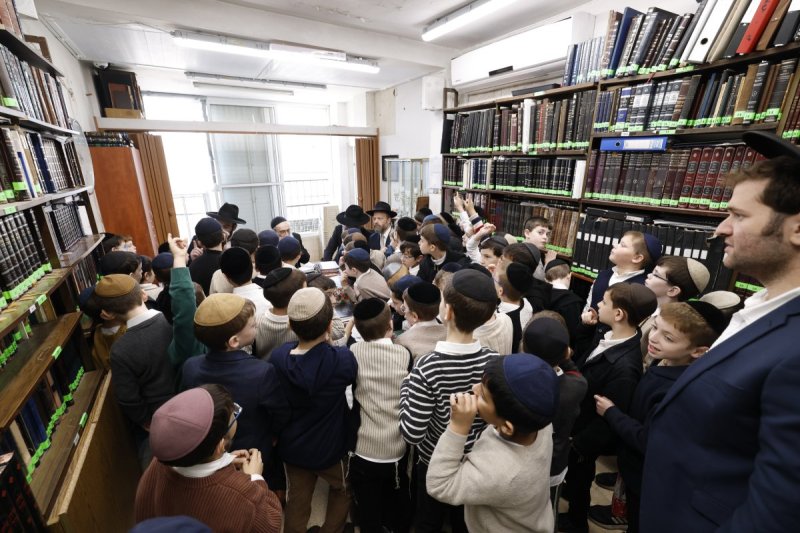 שמוליק קורלנסקי