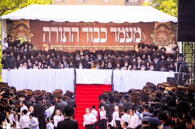 האחים לעטשעווסקי - שלמה ב. - אייזיק ג,  י. שטיין