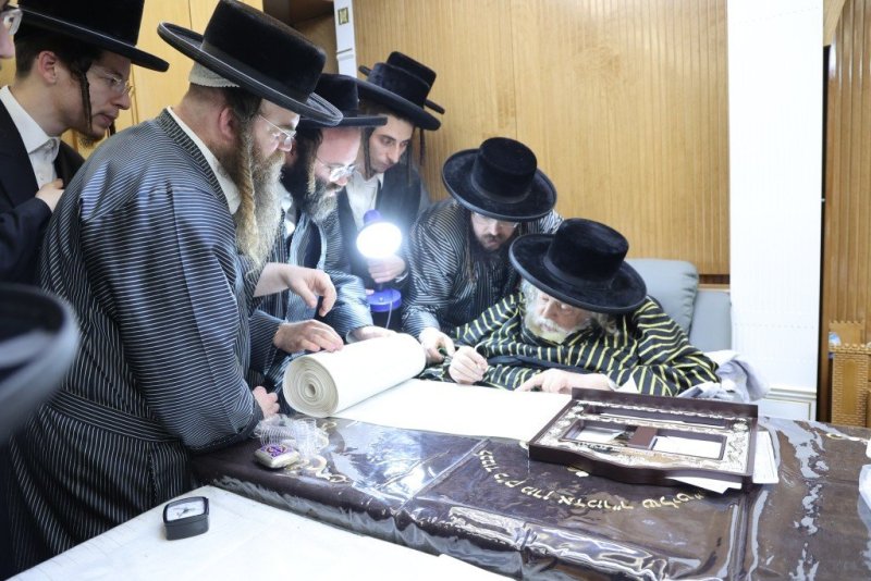 שלומי טריכטר