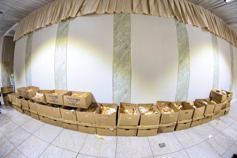 משה גולדשטיין, א. איזנבאך וארי קופרשטוק.