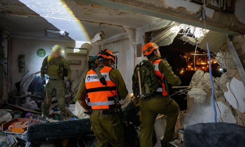 ראש עיריית רמת גן פותח את המקלטים: "הסיכון לירי טילים מאיראן גדל"