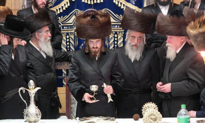 רק עם האברכים: שבת יארצייט בסאדיגורה בביהמ"ד בתל אביב 