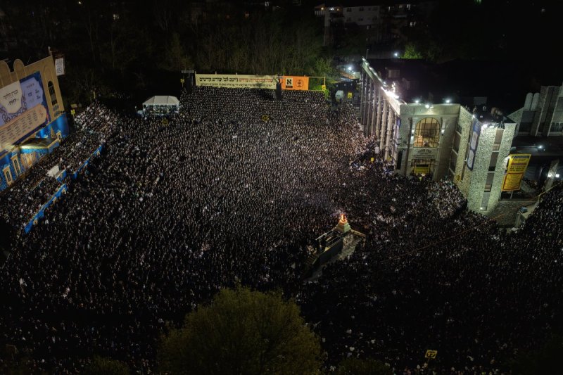 י. שטיין, שלום קליין ושלום שוורץ