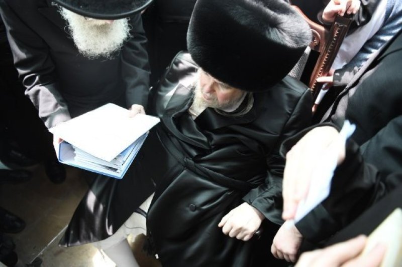 אנשיל בעק וא.מ.ש