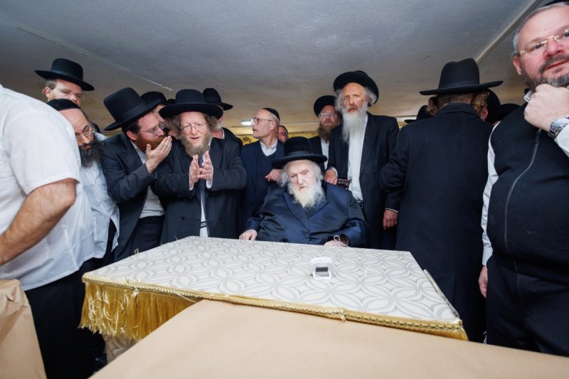 דניאל נפוסי