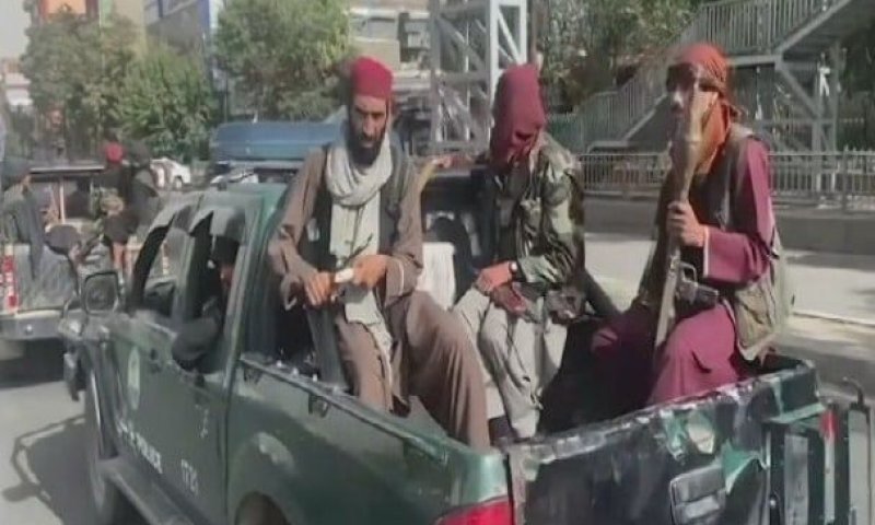 בכירים איראנים נפגשו בחשאי עם הטאליבן - תכננו דרך מילוט