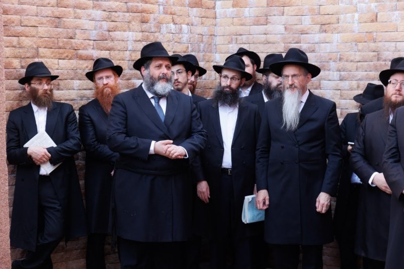 נ. נסטיה