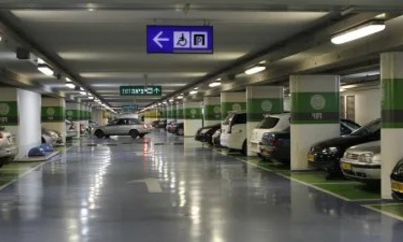 סמוטריץ' סיכם עם החניונים: מחירי החניה ירדו ברחבי הארץ