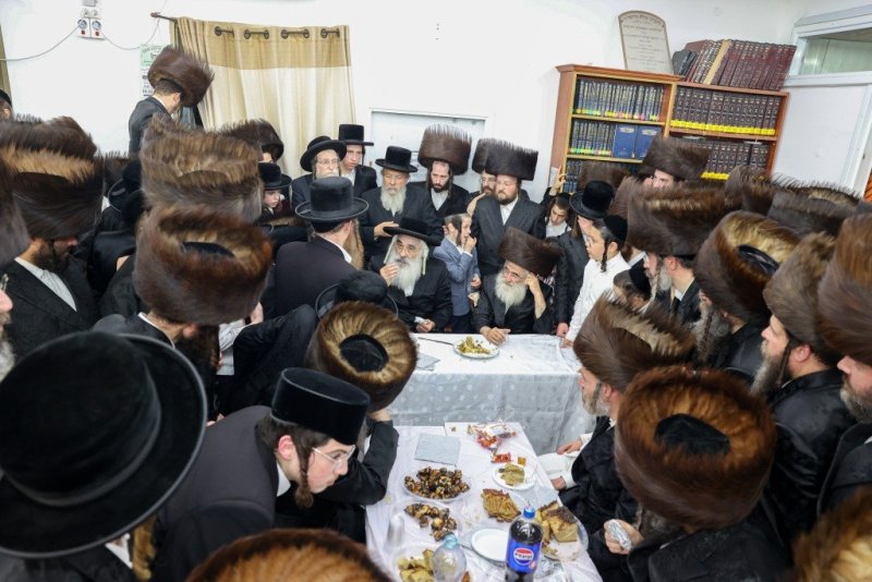 באדיבות המצלם