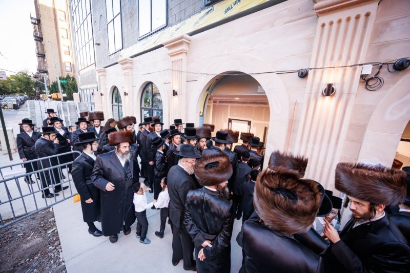 האחים לאנטשעווסקי ואושי וויינגארטן