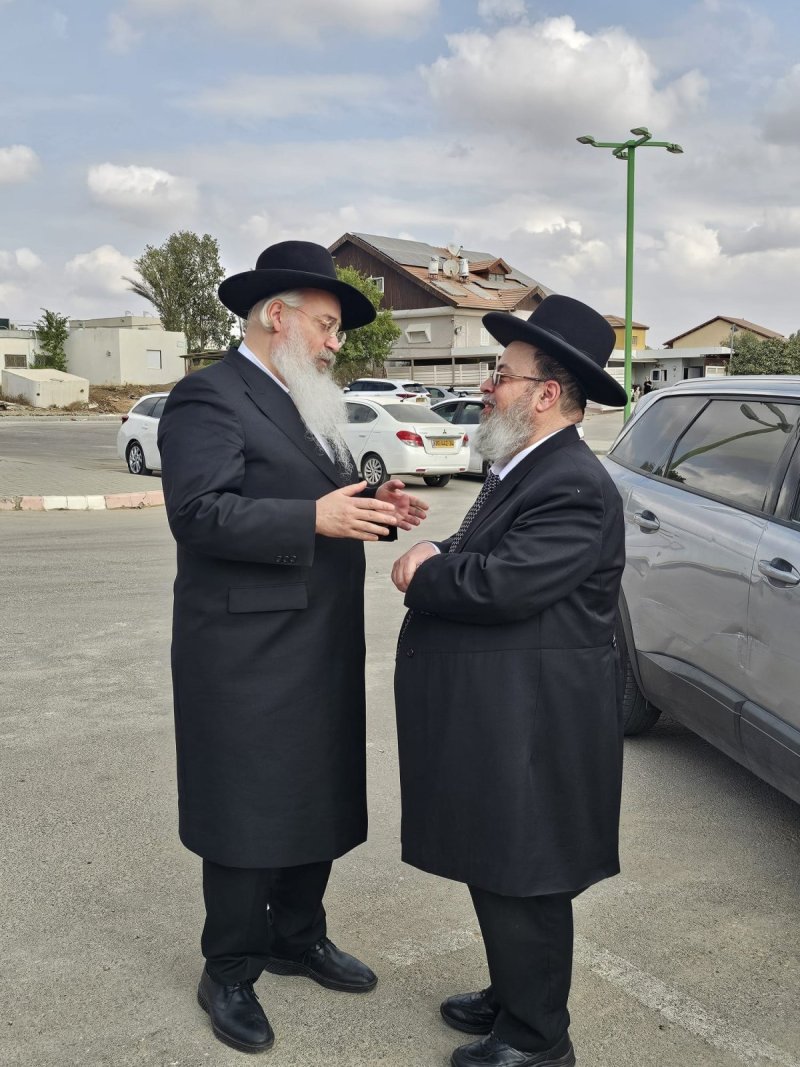 באדיבות המצלם