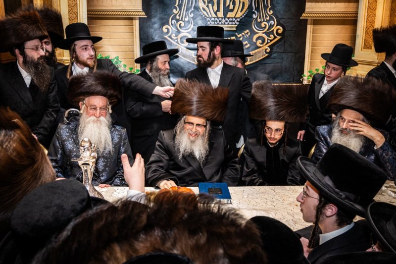 האחים לאנטשעווסקי 