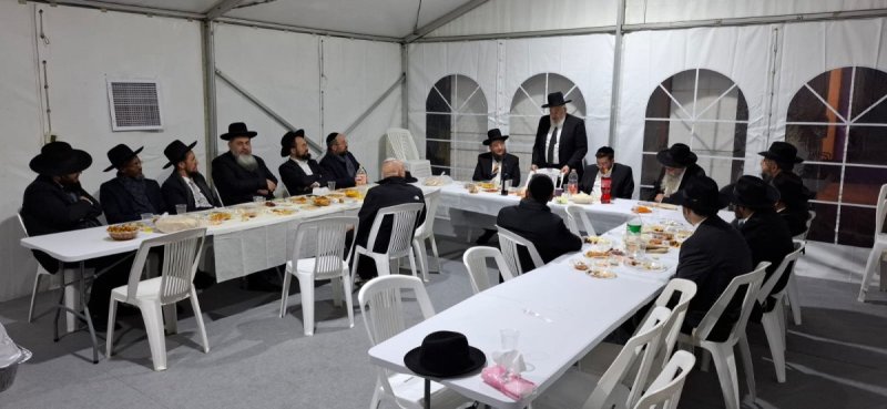 באדיבות המצלם