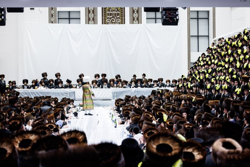 האחים לאנטשעווסקי, אברומי בלום, ואייזיק י.