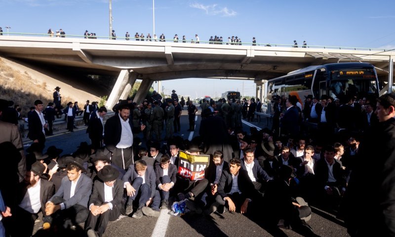 לאחר מעצר תלמיד הישיבה הפלג יפגין במחאה, צפי לחסימות כבישים