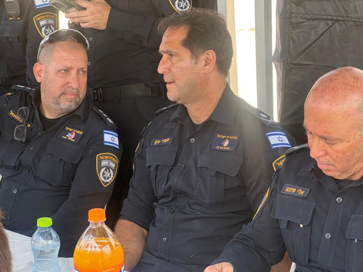  דוברות זק"א