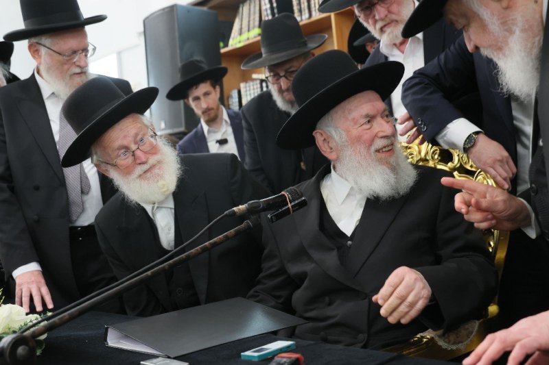 אברהם אבידן