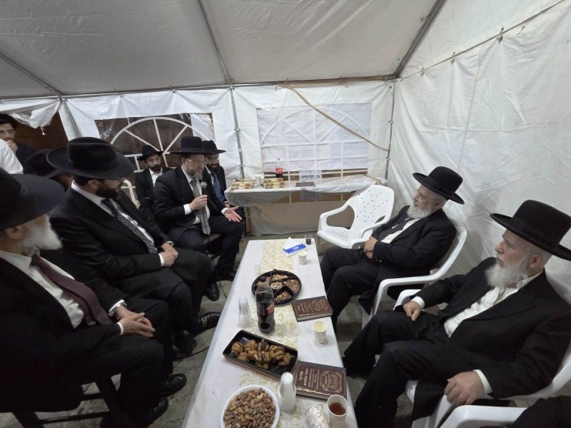 באדיבות המצלם