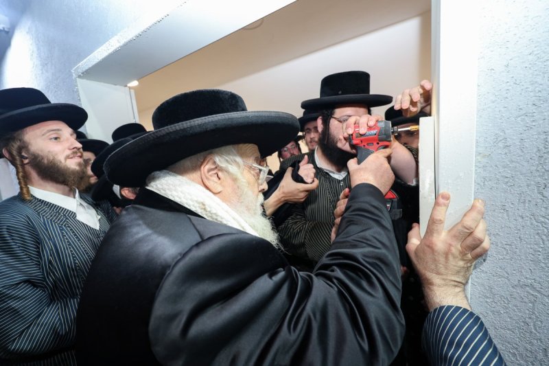 א. אייזנבאך