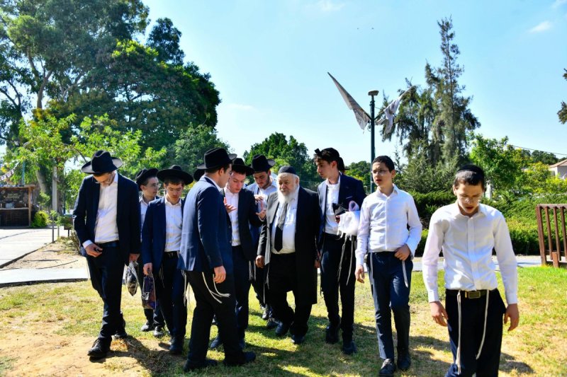 שוקי לרר