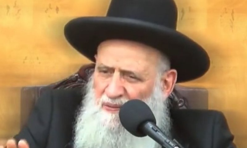 דבריו של הגאון הרב אלבז מסעירים את הרשת: "שבועות לפני התגלות"