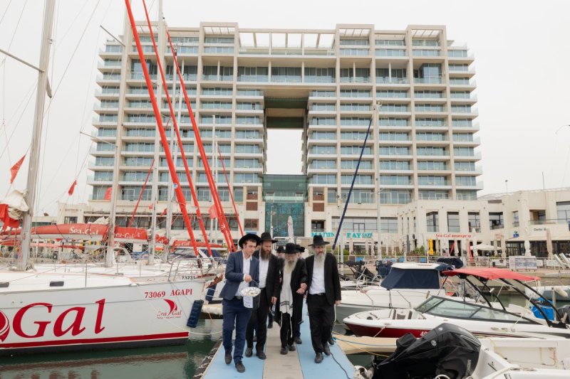 שמוליק קורלנסקי