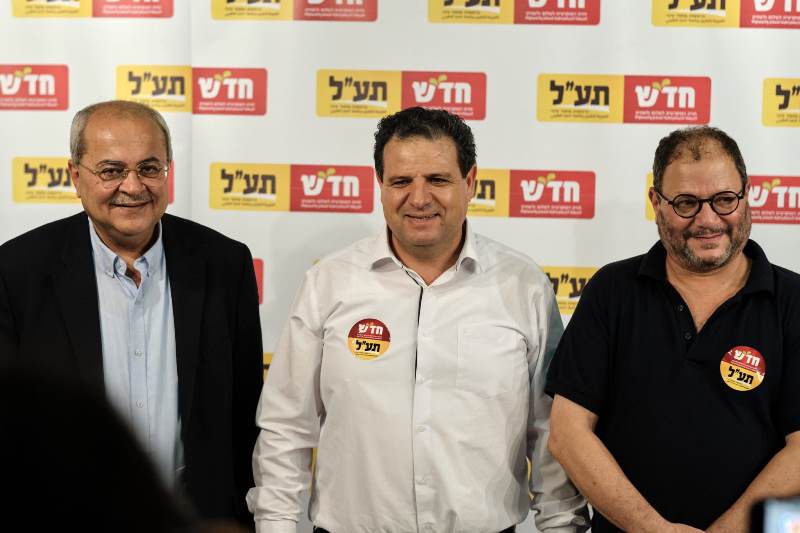 יח"צ