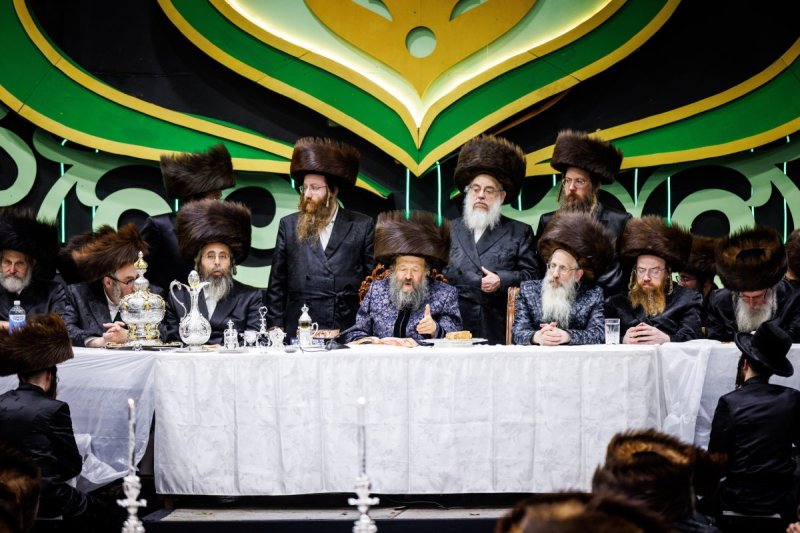 אברומי בלום, אחים לאנטשעווסקי, אייזיק ג. ואייזיק י.