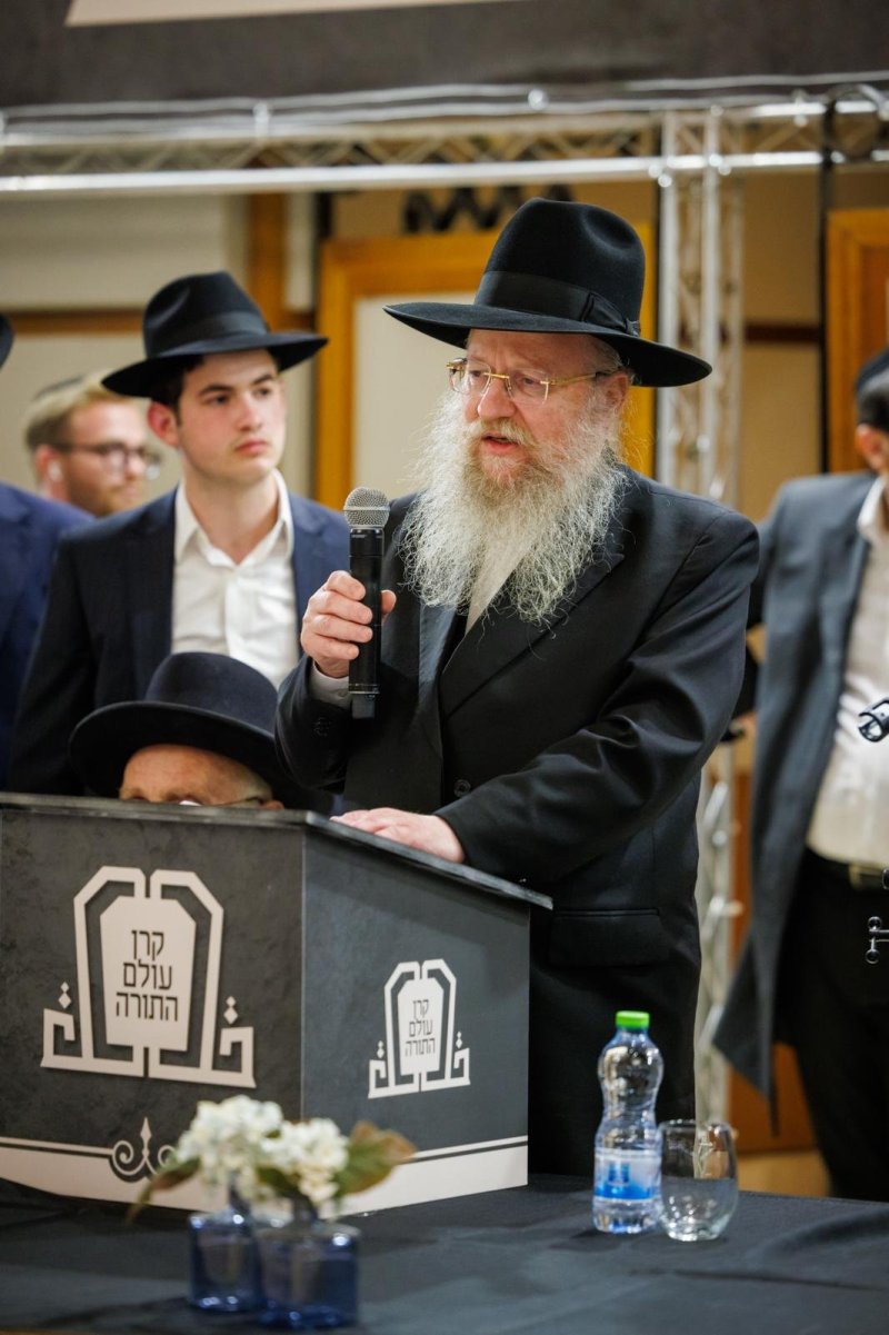 דניאל נפוסי ומאיר זלזניק
