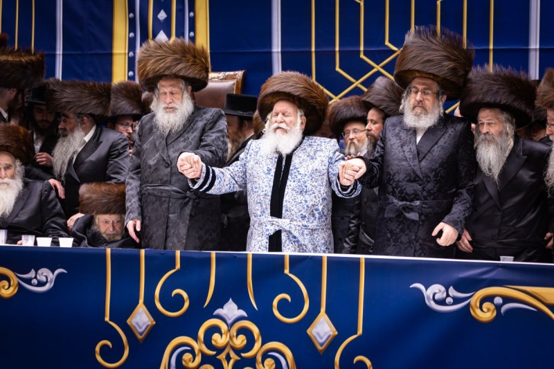 באדיבות המצלם
