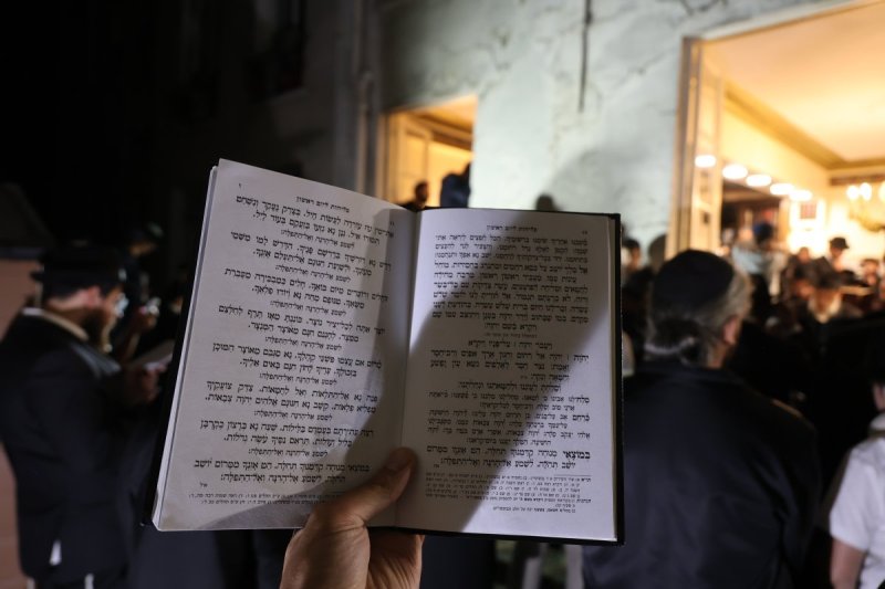 מרדכי לובעצקי