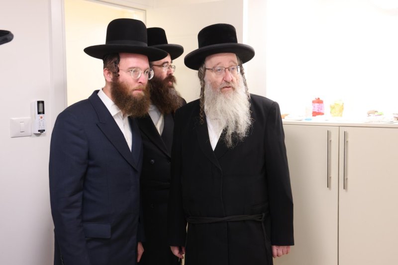 א. אייזנבאך ושמואל דריי