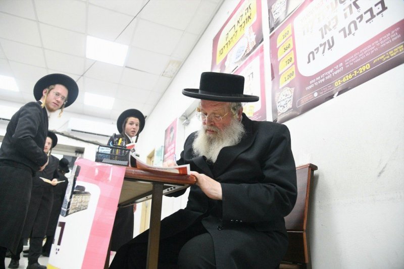 ארי קופרשטוק